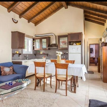 Makis Sea-View Apartment-Corfu Port Mantouki Екстер'єр фото