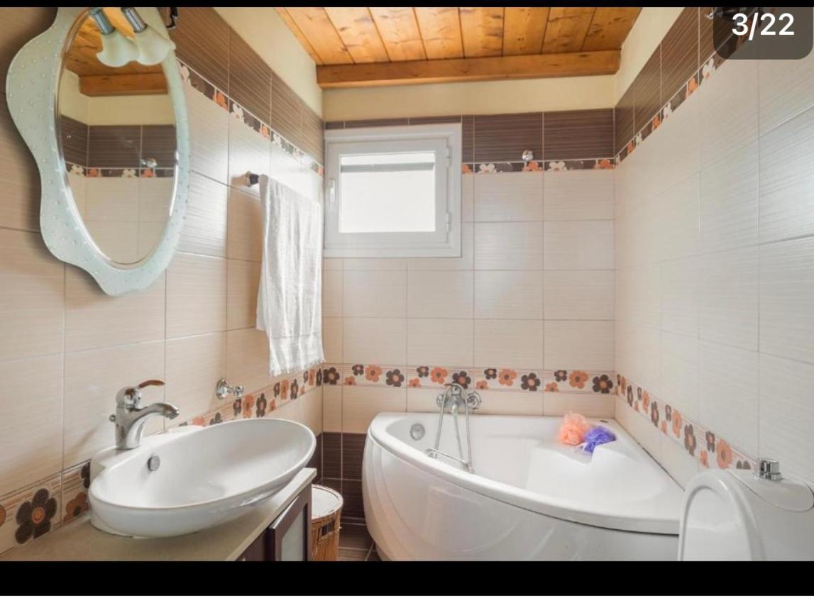 Makis Sea-View Apartment-Corfu Port Mantouki Екстер'єр фото